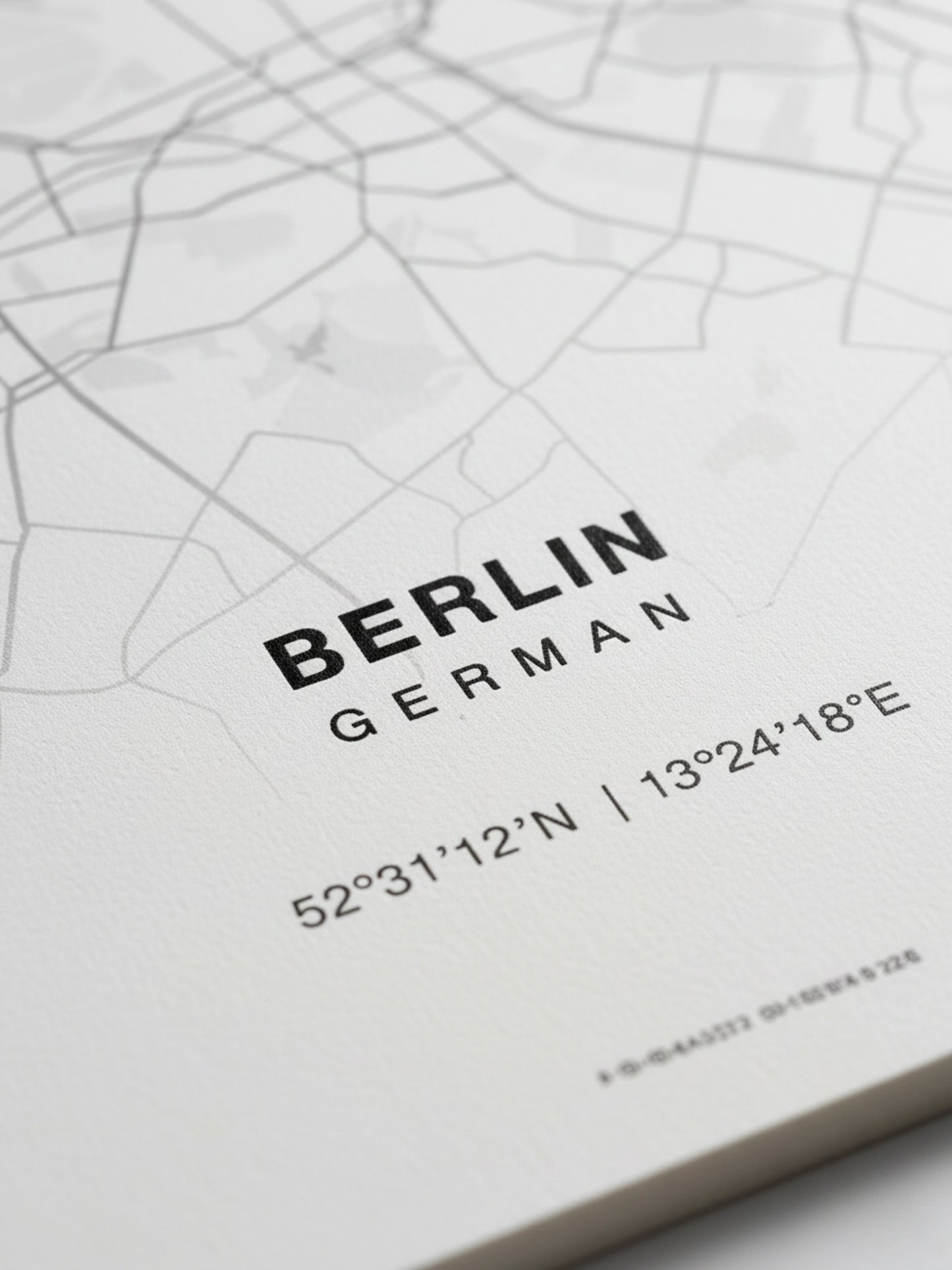 Minimalist Berlin Haritası — Premium Şehir Duvar Sanatı